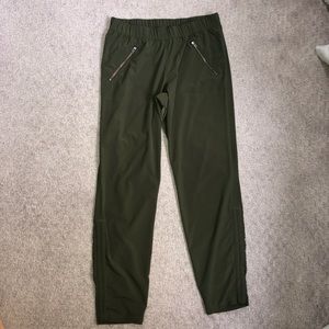 Athleta crapri joggers